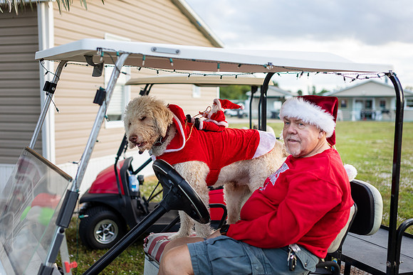 Christmas-Parade-1