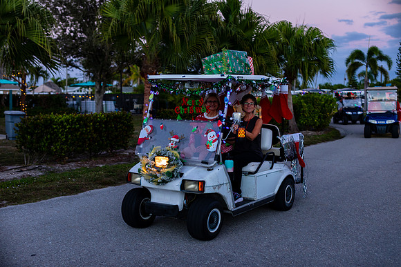 Christmas-Parade-68