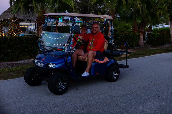 Christmas-Parade-74