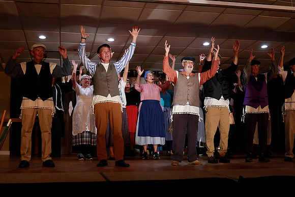 fiddler on the roof-2