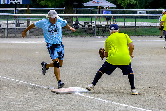 knees_busters-76