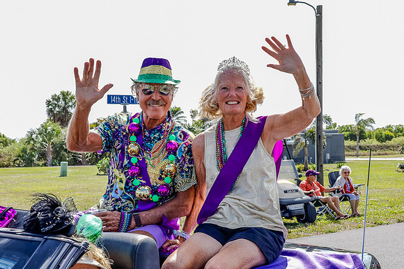 parade-140