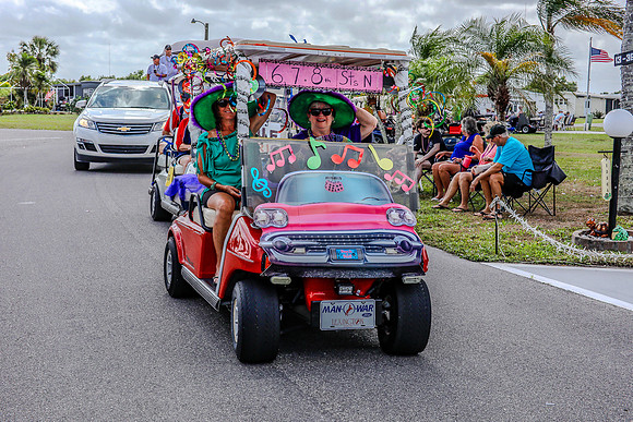 parade-253