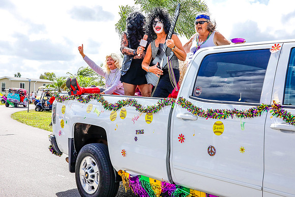 parade-224