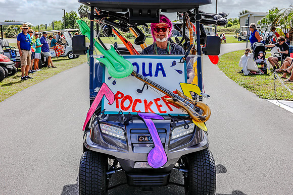 parade-156